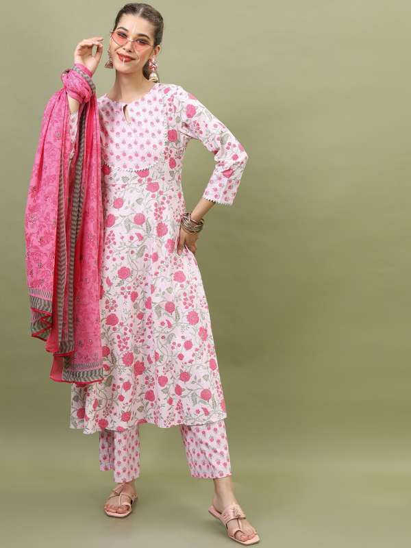Party wear best sale suits on myntra