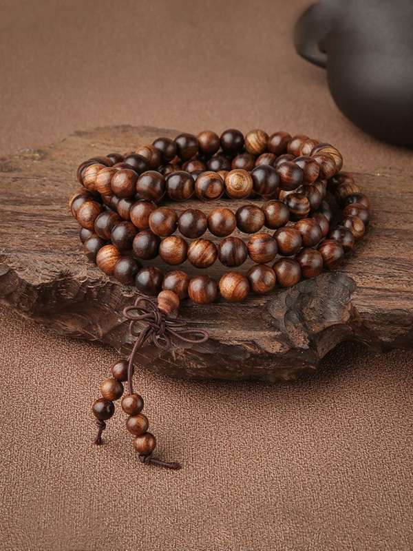 Hand chain bracelet for men shop