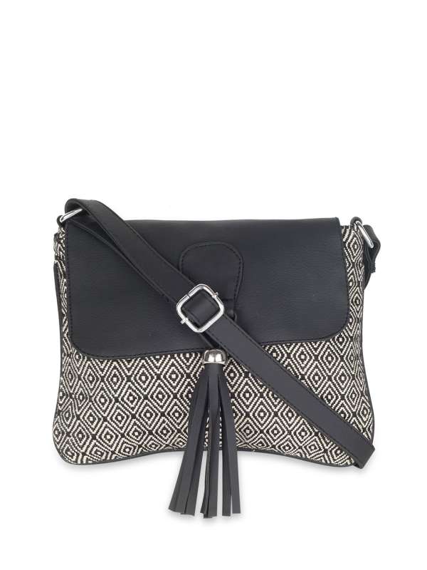 Kanvas katha bags online hotsell