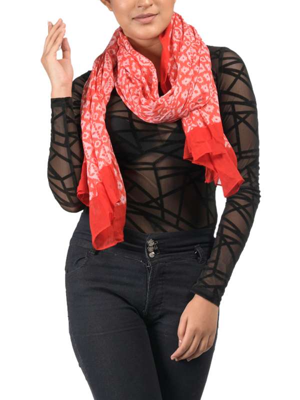 Red shop riding scarf