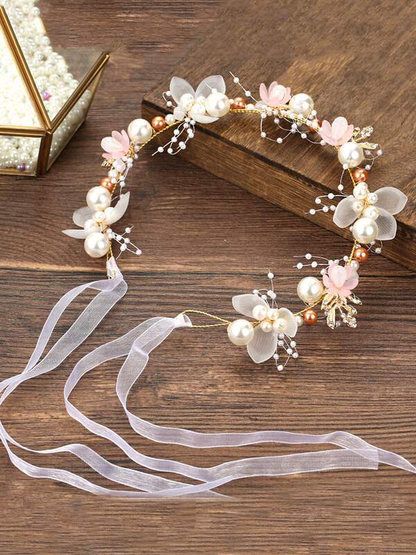 Pink Floral Hair Accessory - Buy Pink Floral Hair Accessory online in India