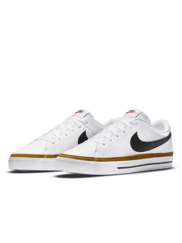 Nike arrowz white sneakers new arrivals
