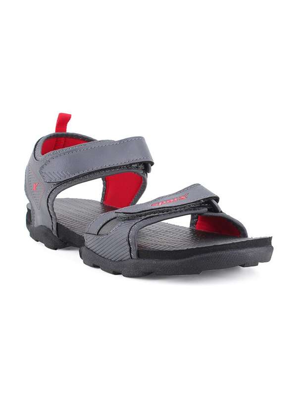 sparx sandal under 400