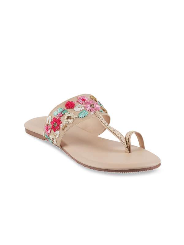 Metro flat sandals for ladies best sale
