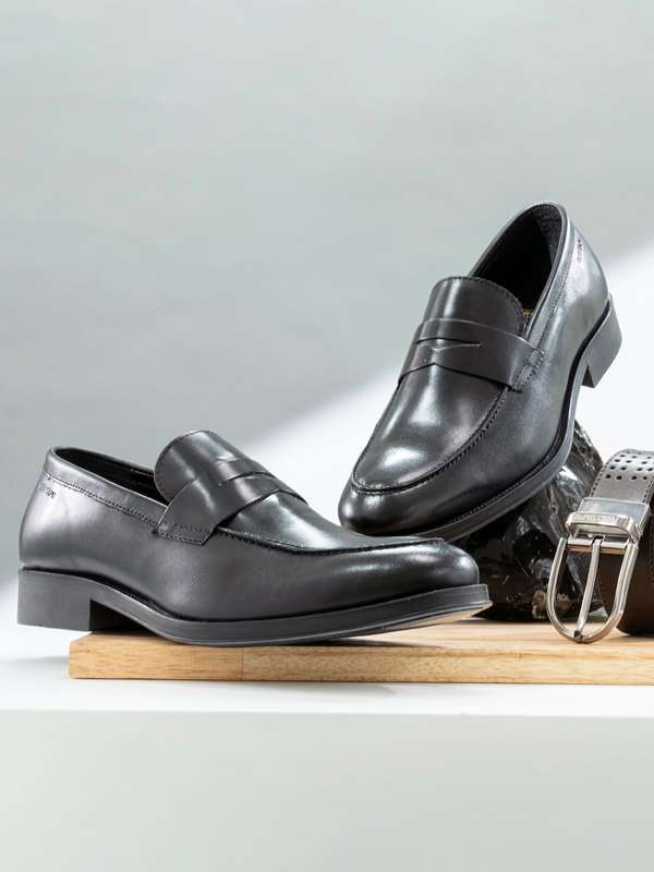 Buy Red Tape Formal Shoes for Men 