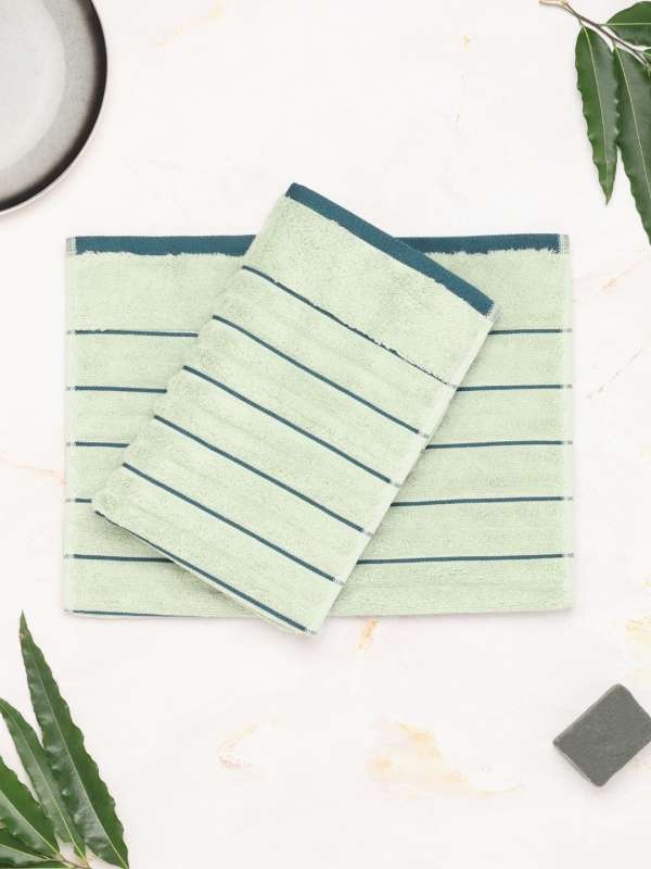 Spaces best sale hand towels