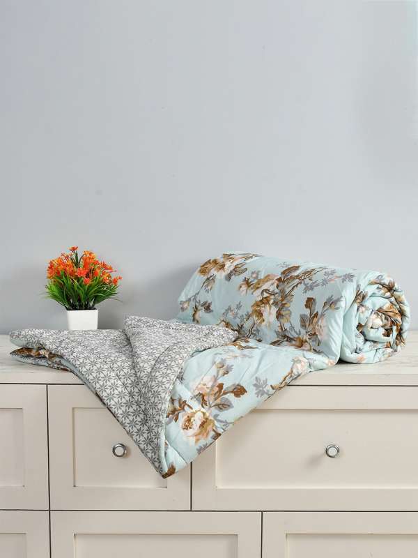 Myntra winter blankets deals