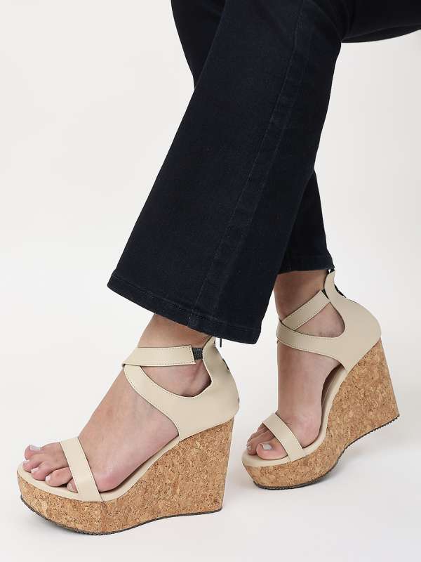 Cream wedges discount