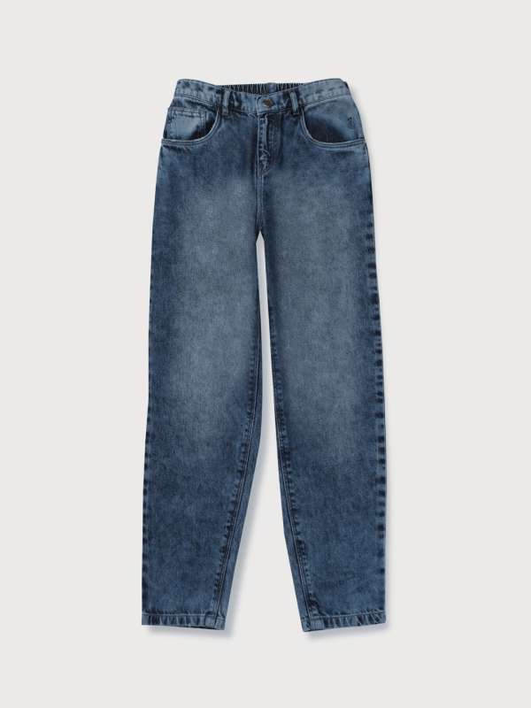 Gini and jony jeans shop