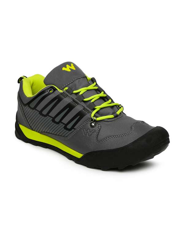 wildcraft sports shoes online
