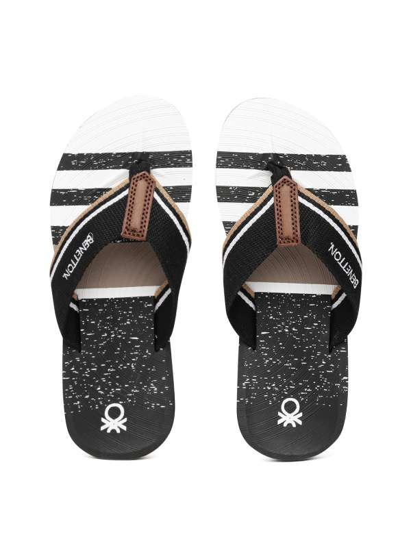 ucb flip flops black