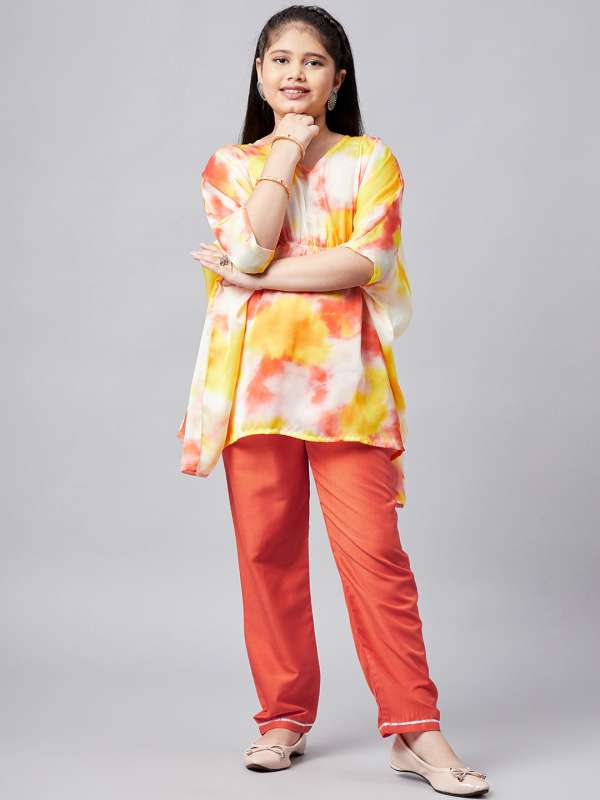 Xxl Kurtis Multi Kurta Set Buy Xxl Kurtis Multi Kurta Set online in India