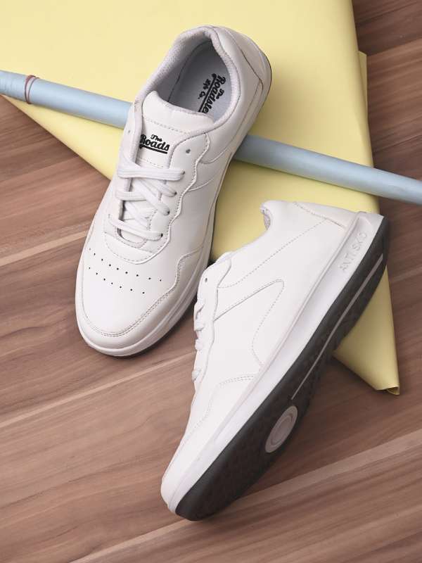 White Lader Shoge Casual Shoes Buy White Lader Shoge Casual