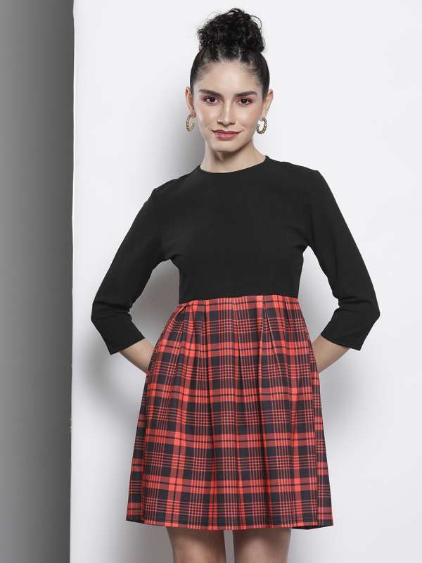 Womens red hot sale skater dress
