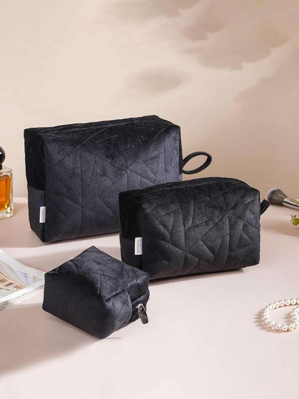 Myntra makeup sale pouch