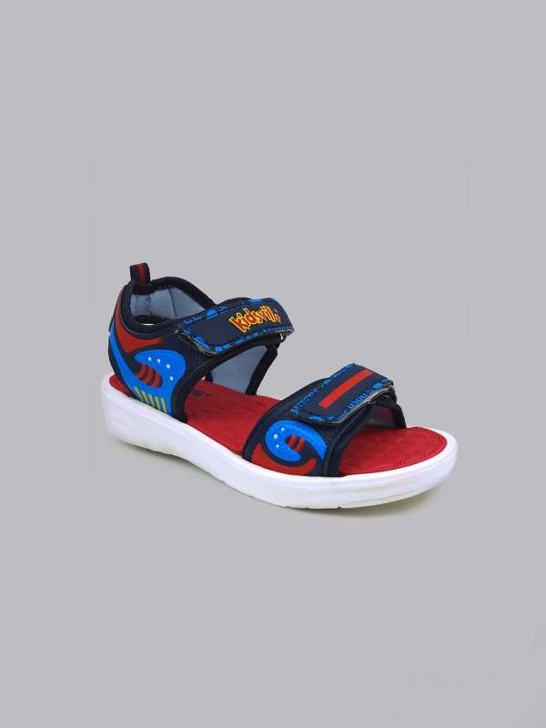 Shop Trendy Boys Sandals With Great Offers Myntra