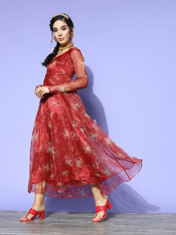 Buy La Zoire Women Maroon Solid Maxi Dress on Myntra | PaisaWapas.com