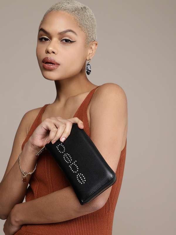 Bebe outlet wallet black