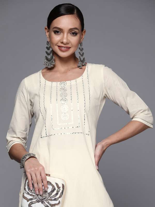 Libas Kurtas Women Off White Kurtis Buy Libas Kurtas Women Off