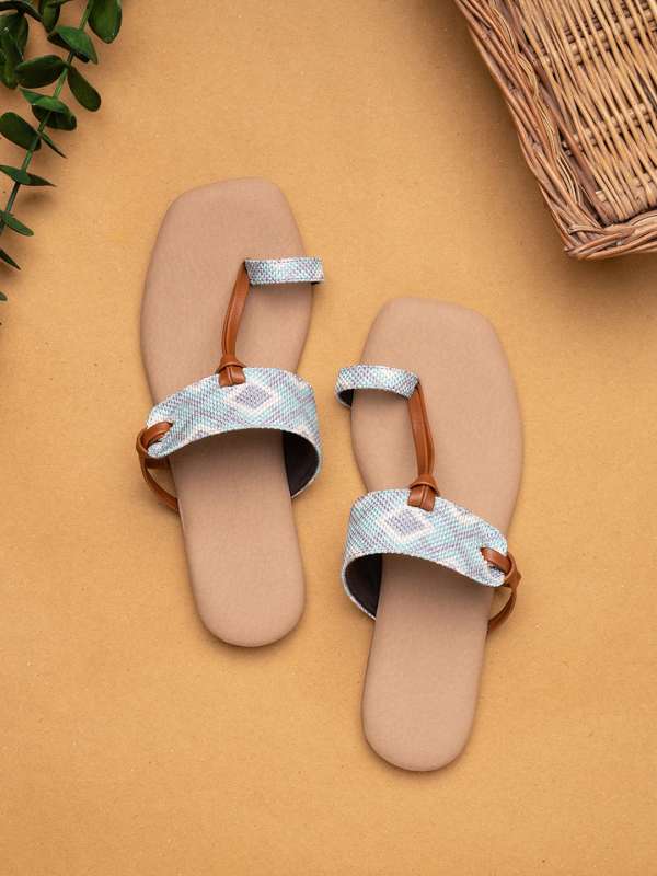 Myntra women flats online