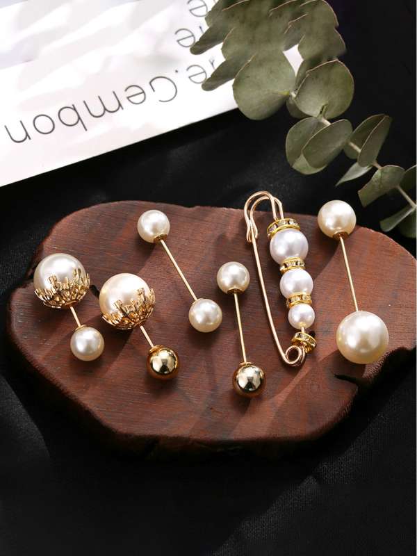 Brooch sales for women