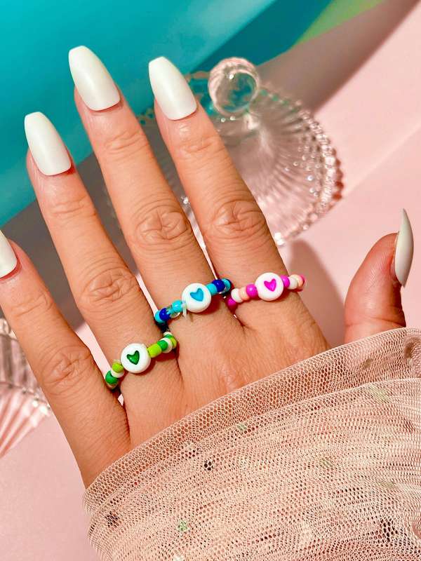 Rings artificial outlet