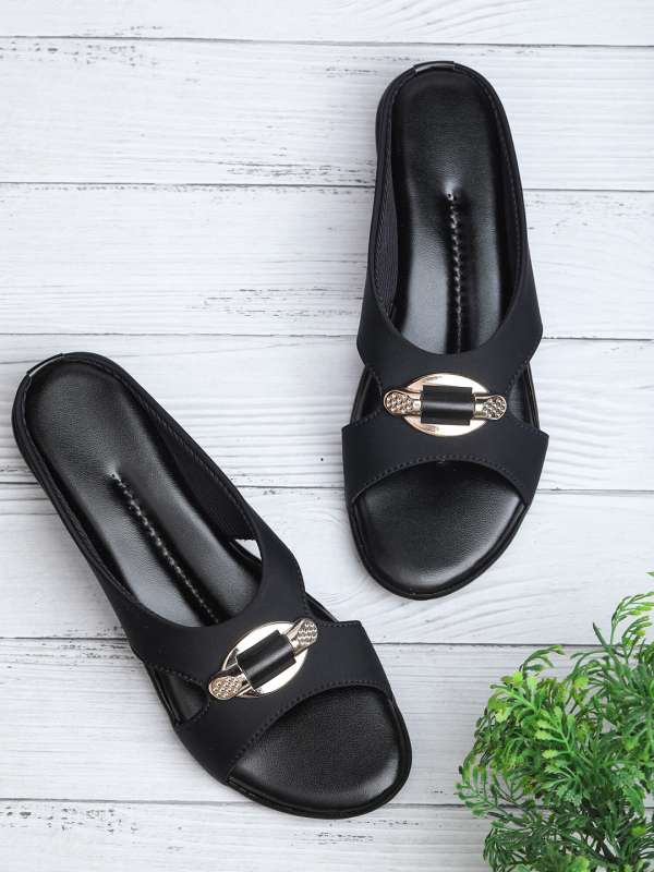 Slippers for college hot sale girl