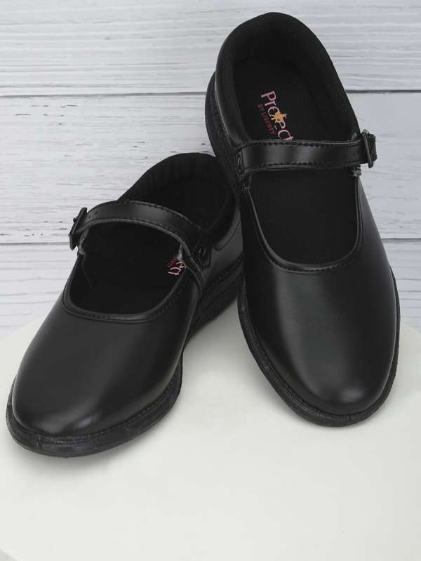 Shoes Below 500 Rs Buy Shoes Below 500 Rs online in India
