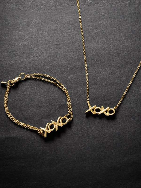 Bracelet with deals pendant