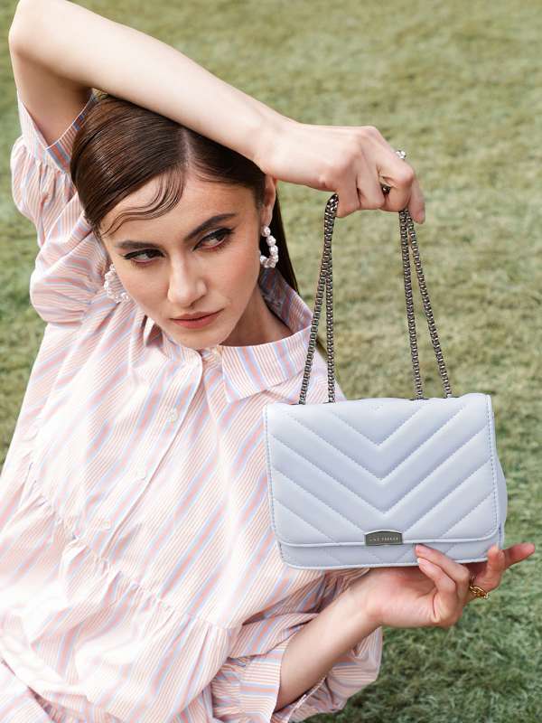 Branded sling bags under 1000 outlet