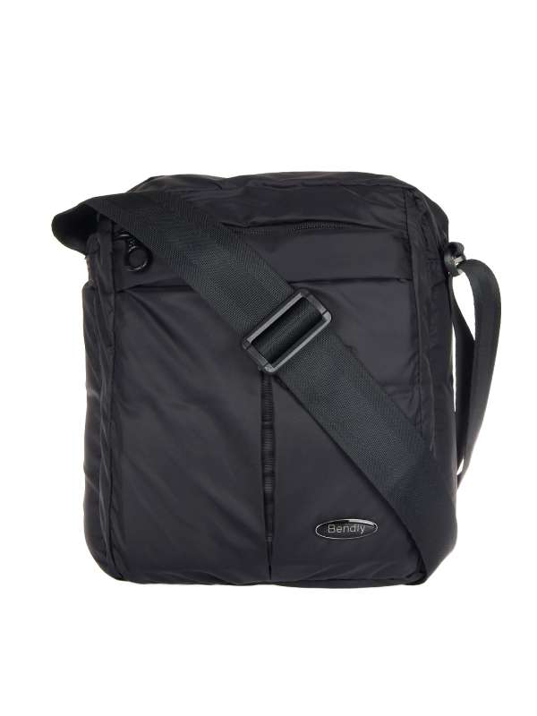 myntra messenger bags