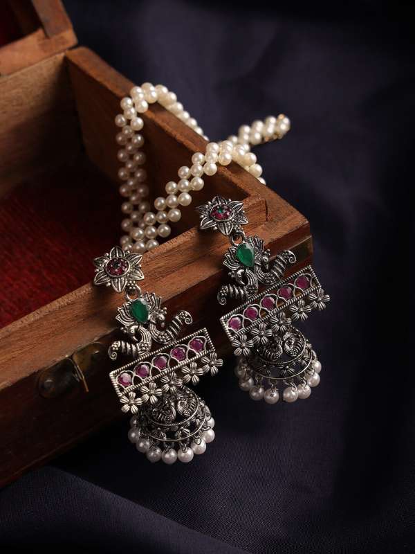 Bahubali earrings myntra hotsell