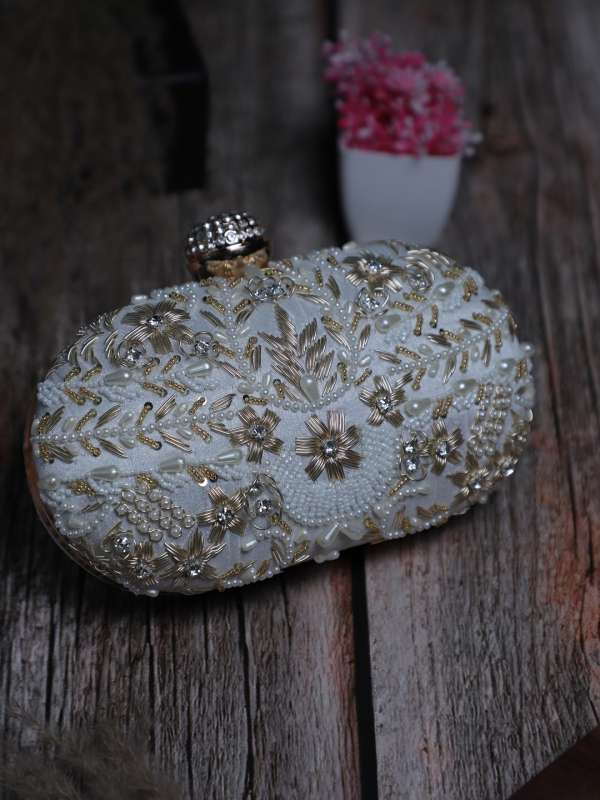 Clutches under 500 sale