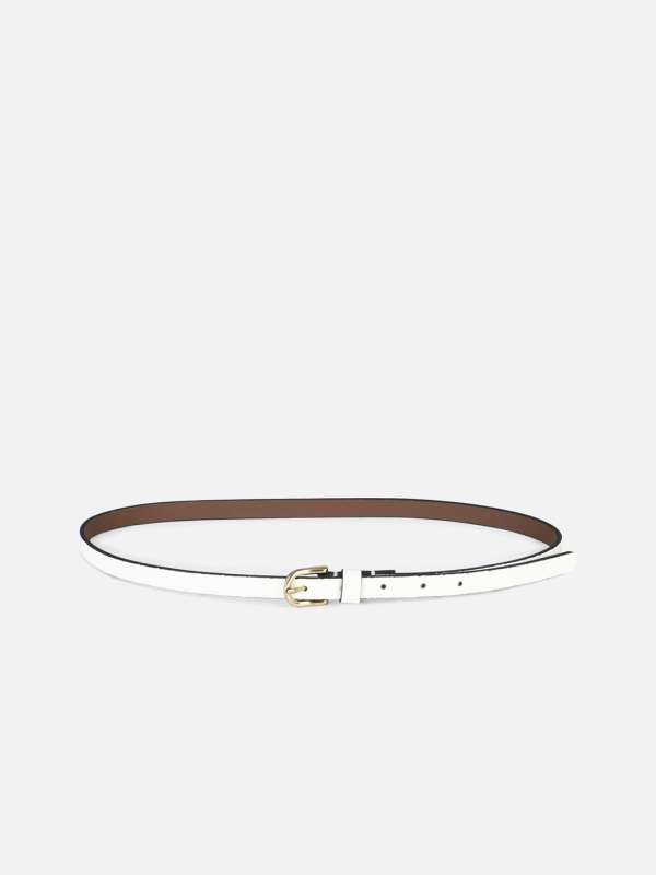 F21 belts clearance