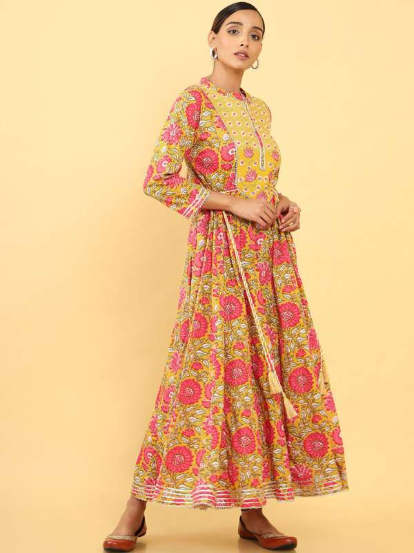 Soch deals anarkali kurtis