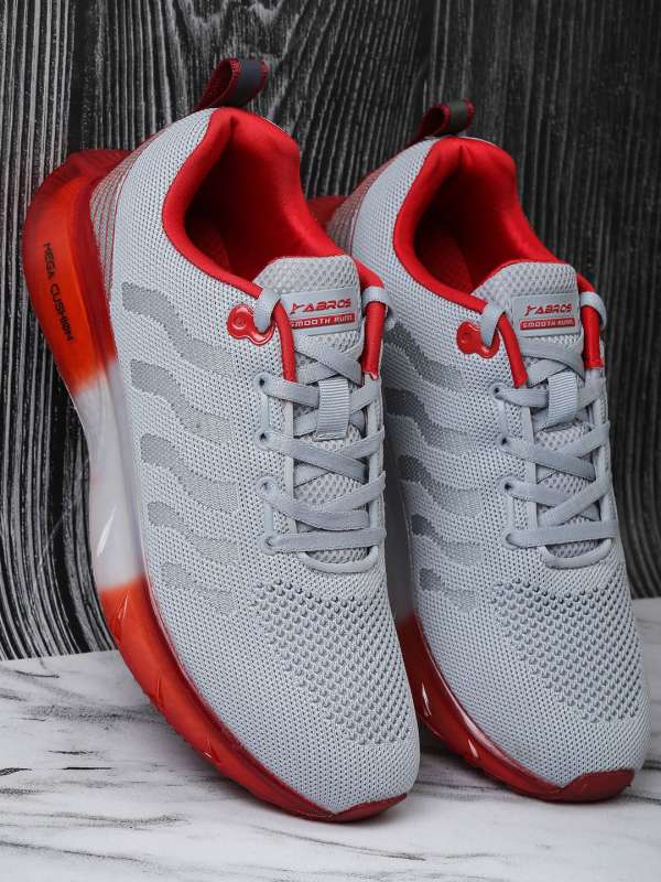 Ronaldo shoes price shop