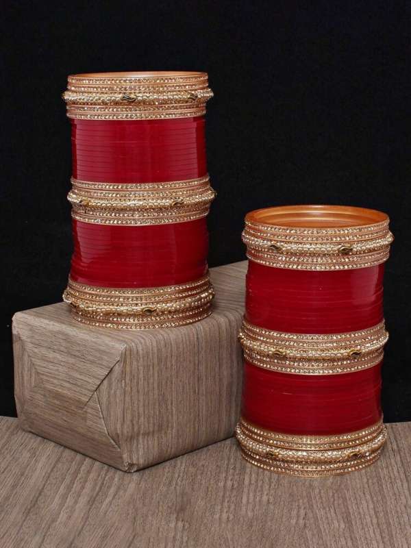 Maroon bangles on sale