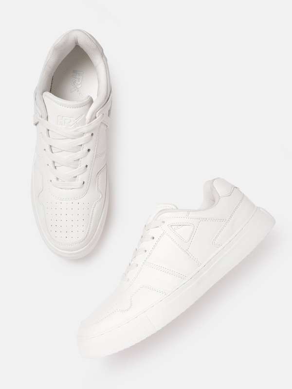 By Hrithik Roshan White Casual Shoes 