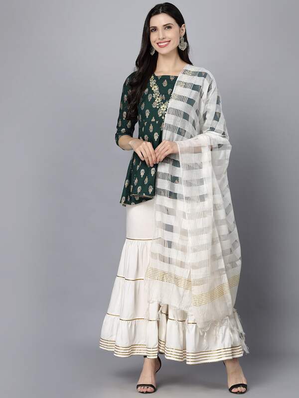 Buy online Bandhani Kurta Sharara Set from ethnic wear for Women by  Svarchi Flashing Beautifuly for 1469 at 53 off  2023 Limeroadcom