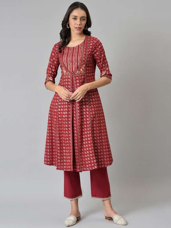 Festive kurtis shop myntra