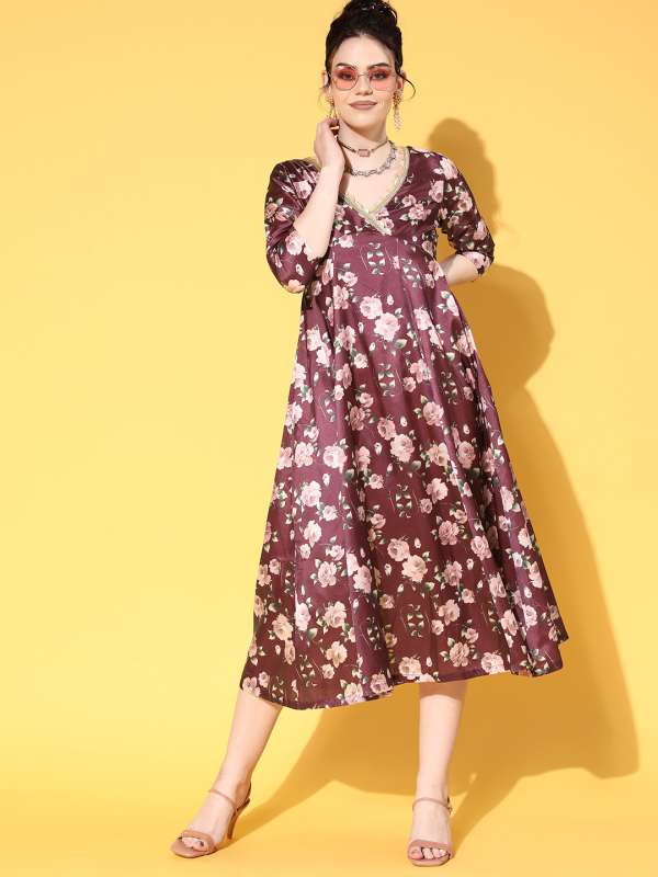 Lovely hotsell dresses online