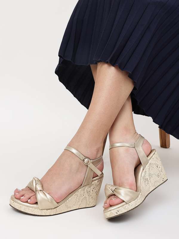 Grey Women Floral Strap Wedges, Size: 36-41 at Rs 565/pair in Mumbai