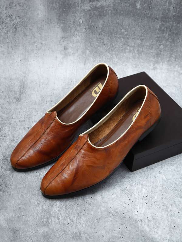 Men Footwear - Buy Mens Footwear & Shoes Online in India - Myntra