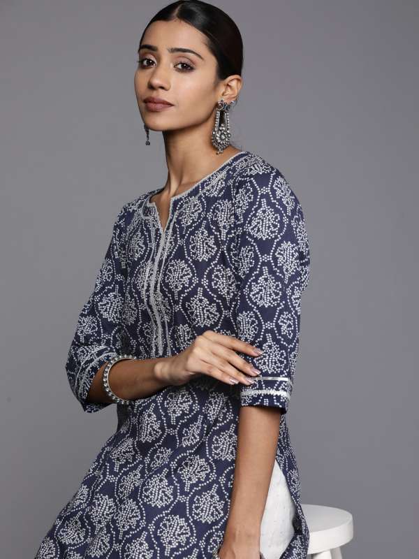 Libas women's printed straight kurta top