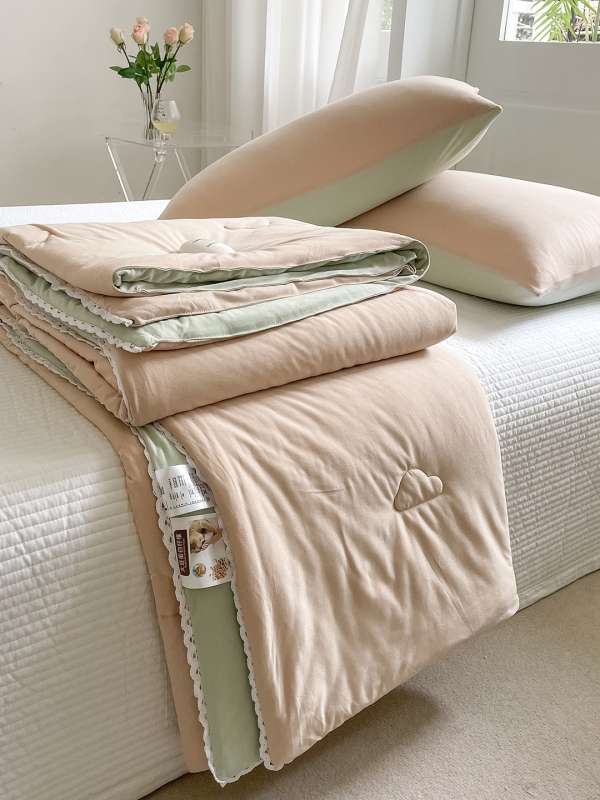 Signature blankets deals quilts dohars
