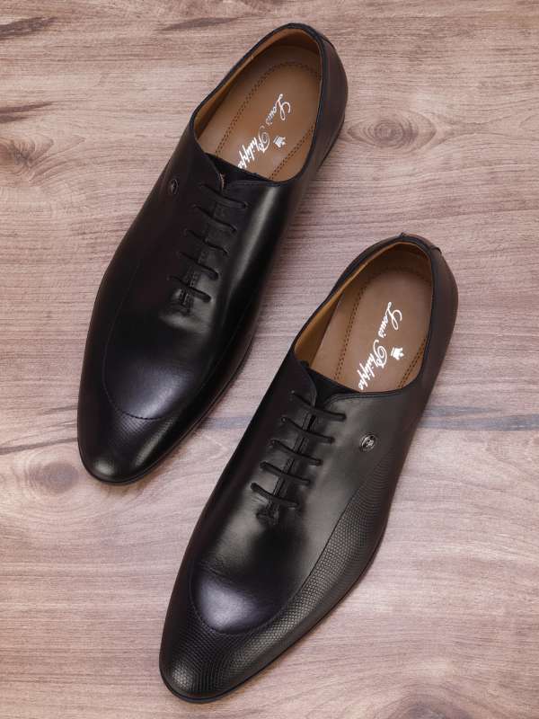 Buy Louis Philippe Men's Black Formal Shoes - 8 UK (42 EU) (LPSCCRGFL00308)  at