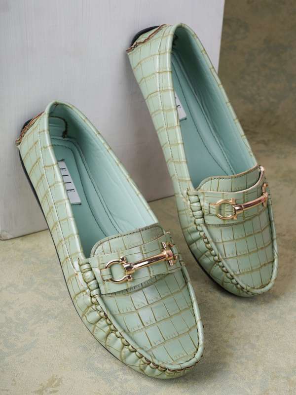 Green sales casual shoes