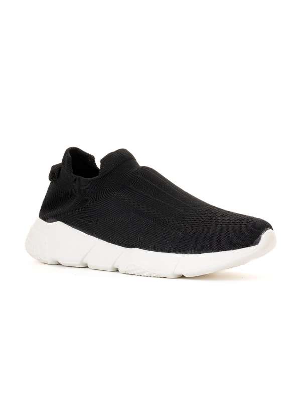 Khadim online shoes store