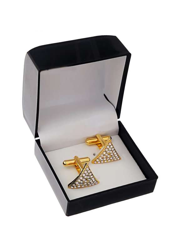Diamond cufflinks tanishq deals