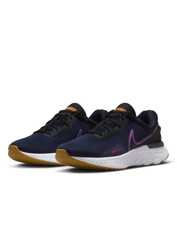 Nike react myntra on sale
